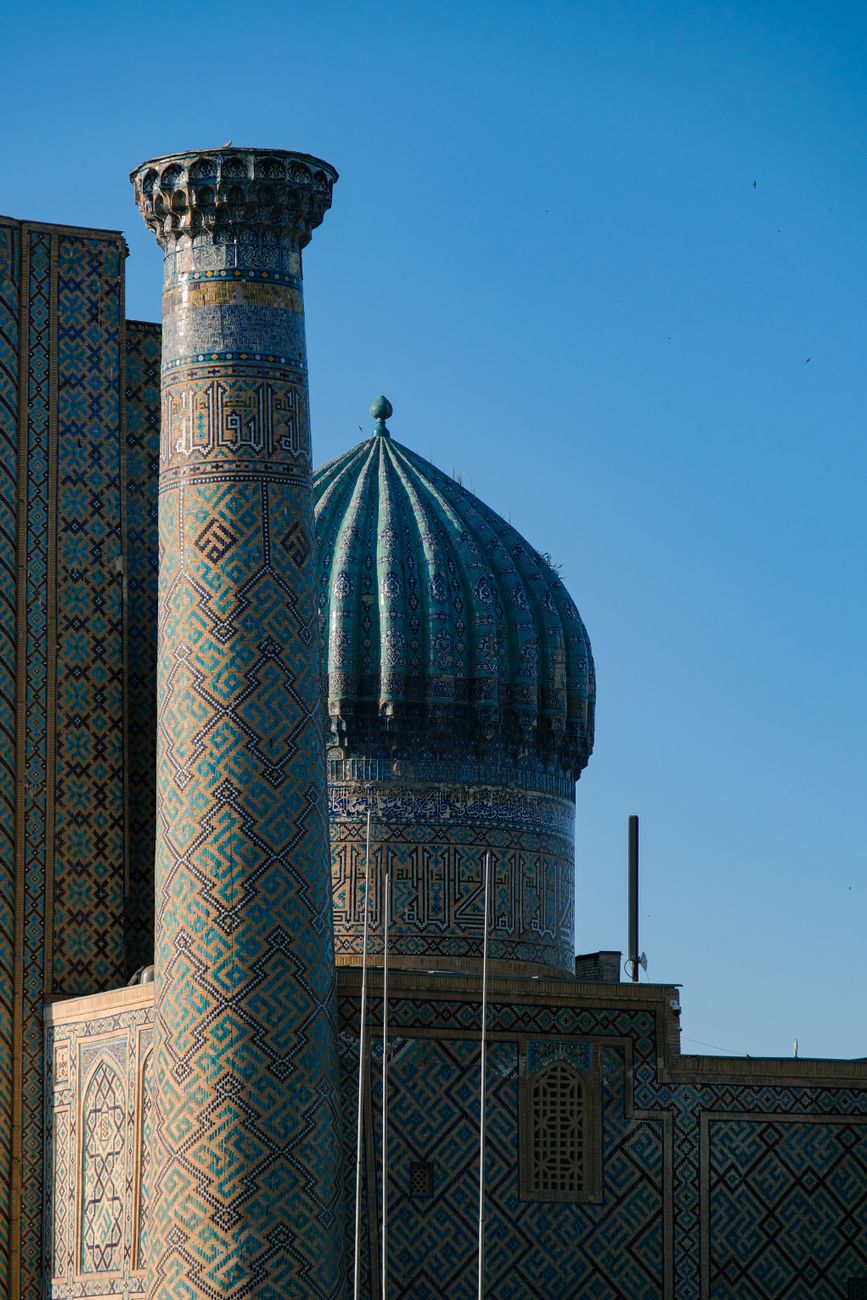 Samarqand Registon ansambli quyoshli kunda